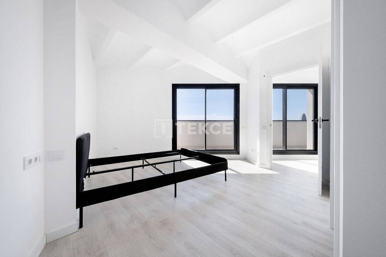 Апартаменты в Барселоне, Испания, 61 м² - фото 13