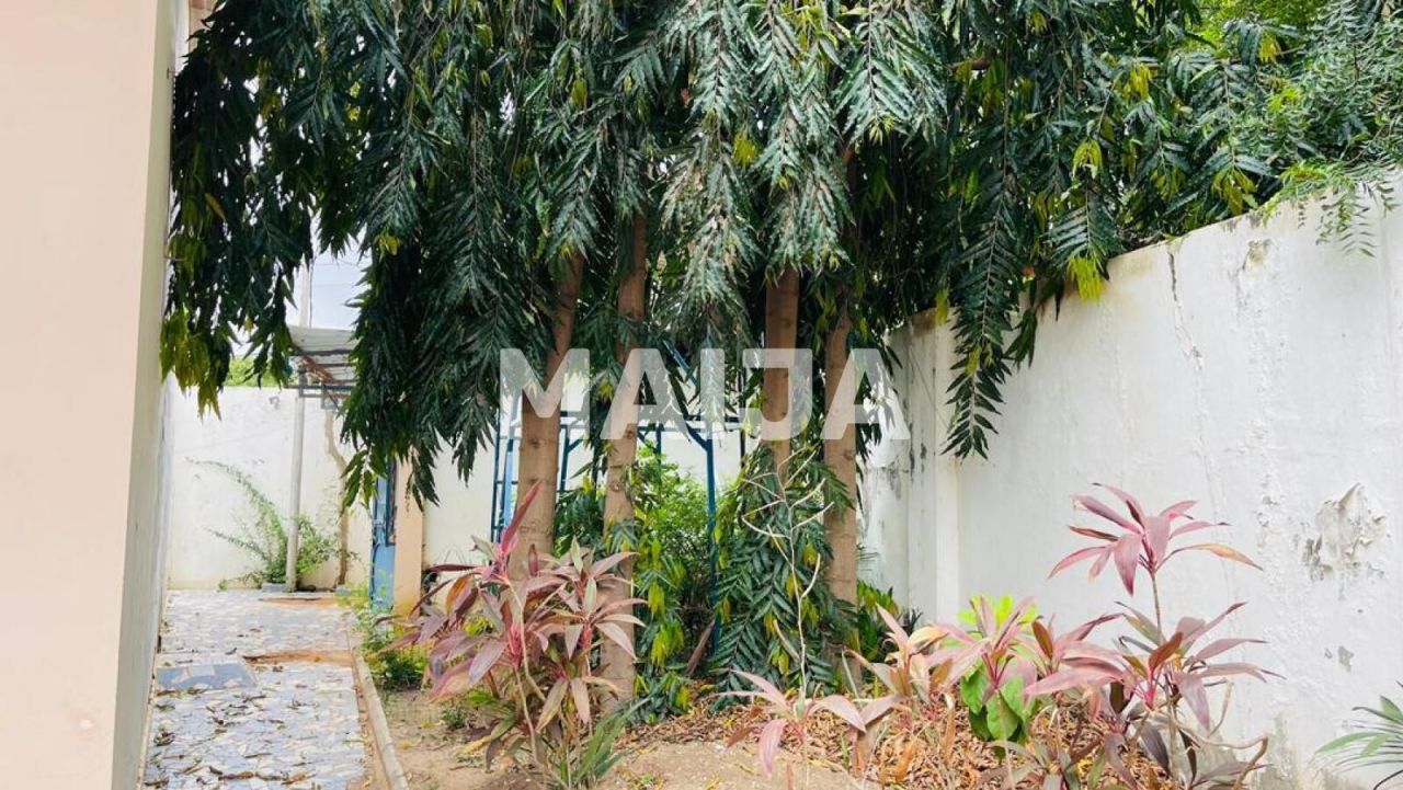 Дом Kerr Serign, Гамбия, 238 м² - фото 4