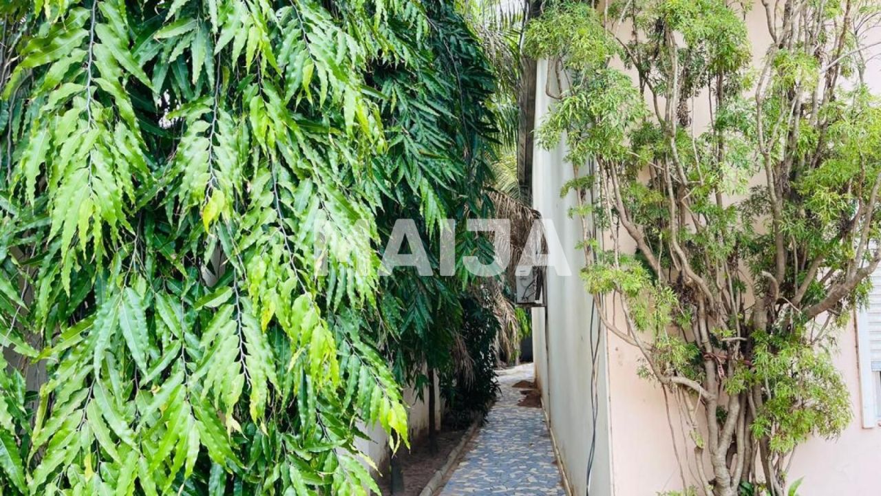 Дом Kerr Serign, Гамбия, 238 м² - фото 6