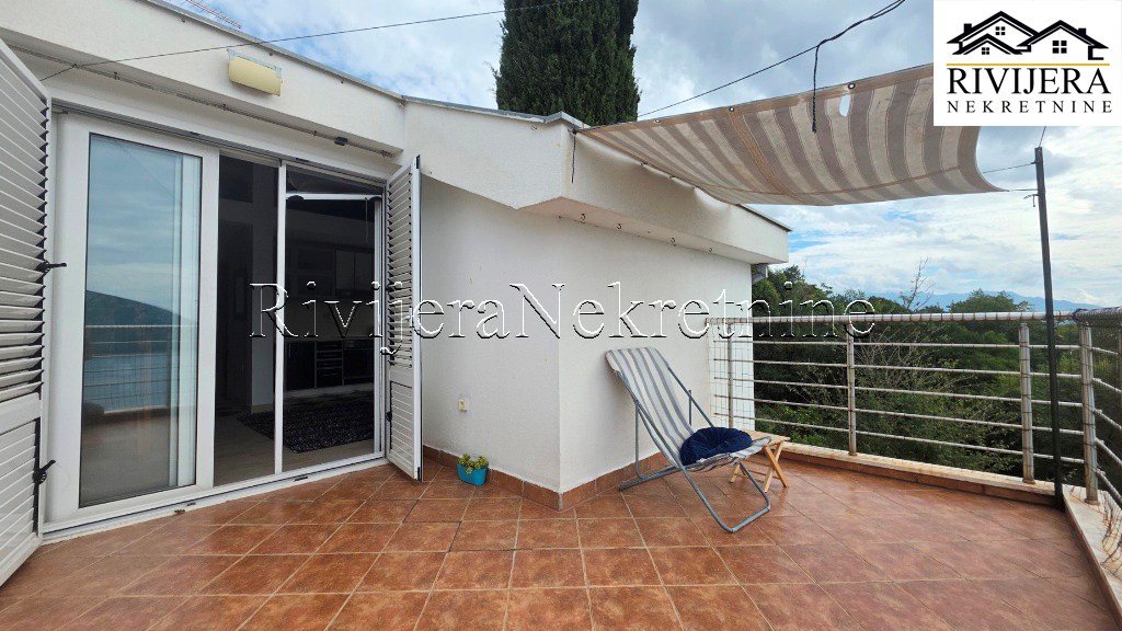 Квартира в Херцег-Нови, Черногория, 61 м² - фото 9