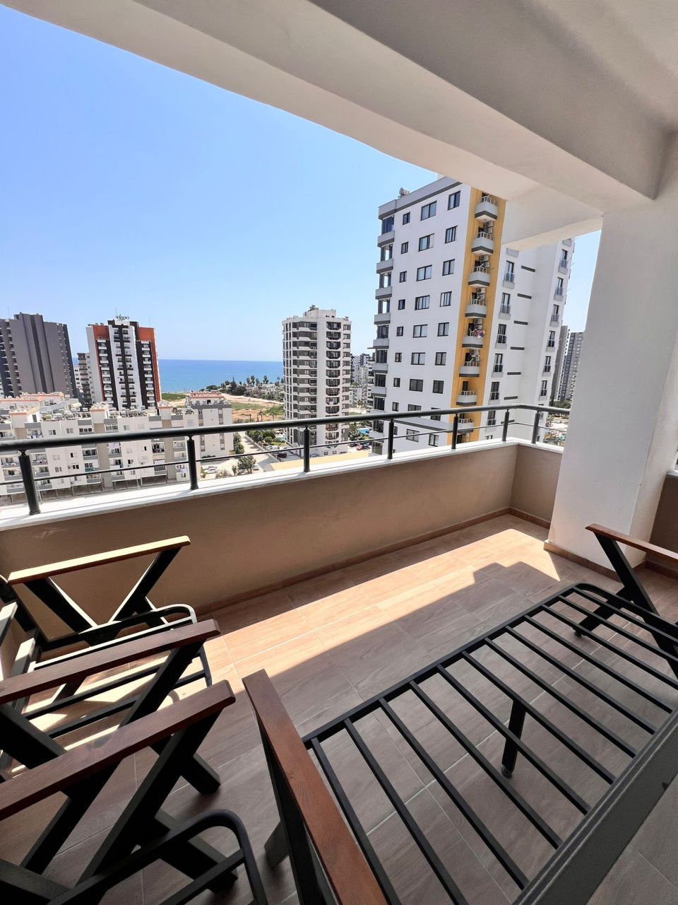 Квартира в Мерсине, Турция, 90 м² - фото 1