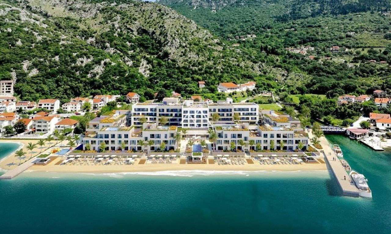 Апартаменты в Рисане, Черногория, 288 м² - фото 11