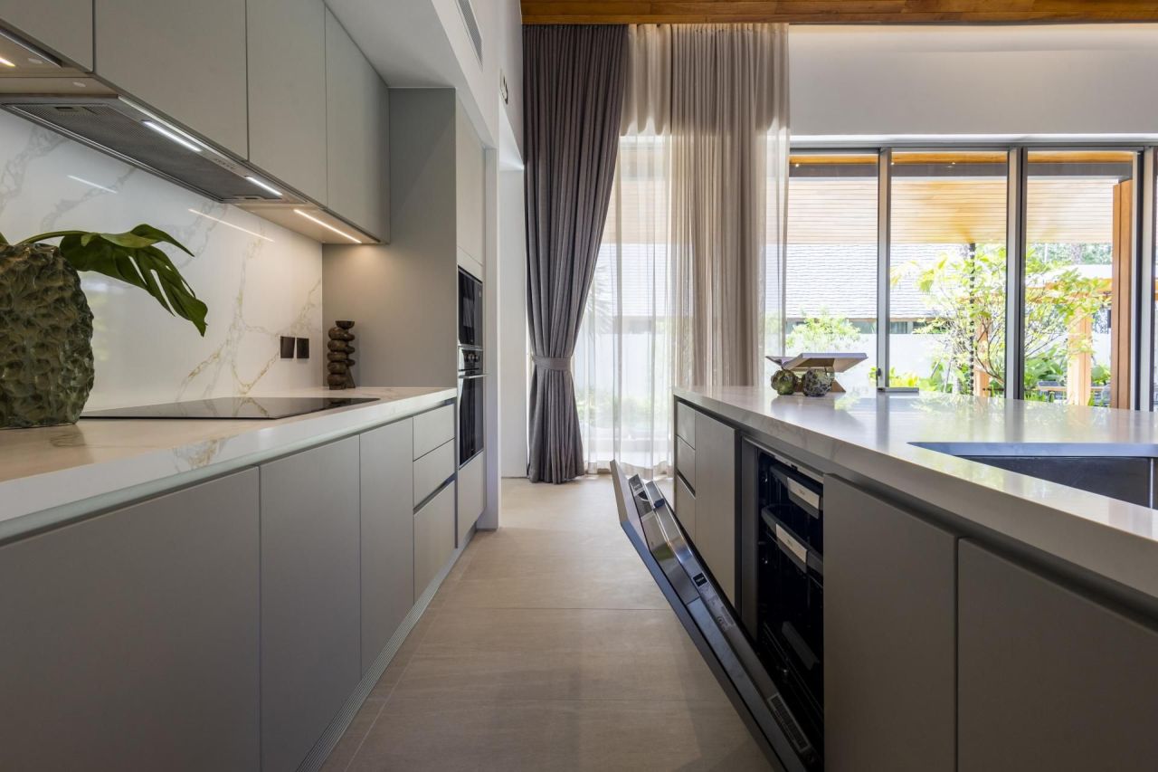 Вилла на Пхукете, Таиланд, 373 м² - фото 14