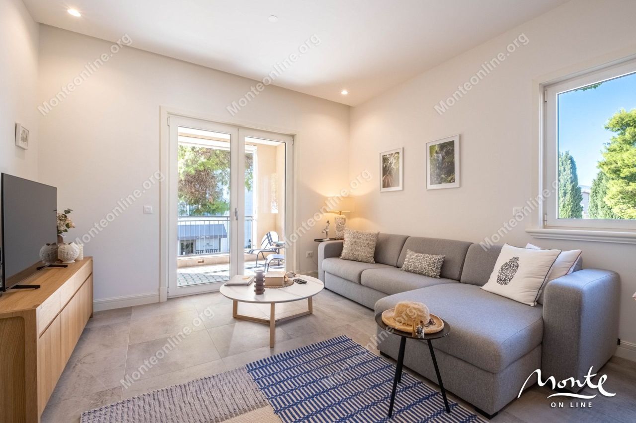 Апартаменты на полуострове Луштица, Черногория, 57 м² - фото 2