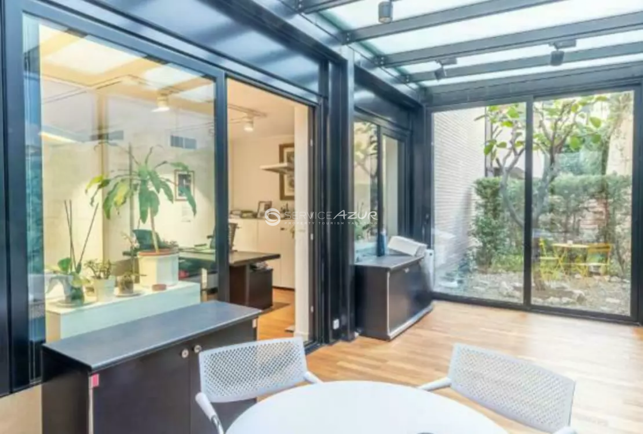 Коммерческая недвижимость в Монако, Монако, 170 м² - фото 2