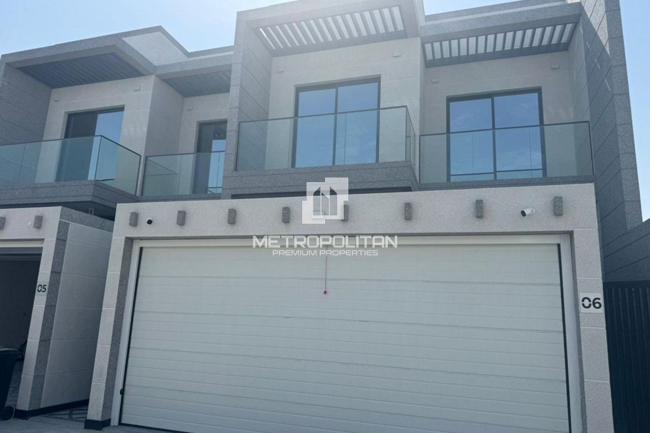 Таунхаус в Дубае, ОАЭ, 297 м² - фото 2