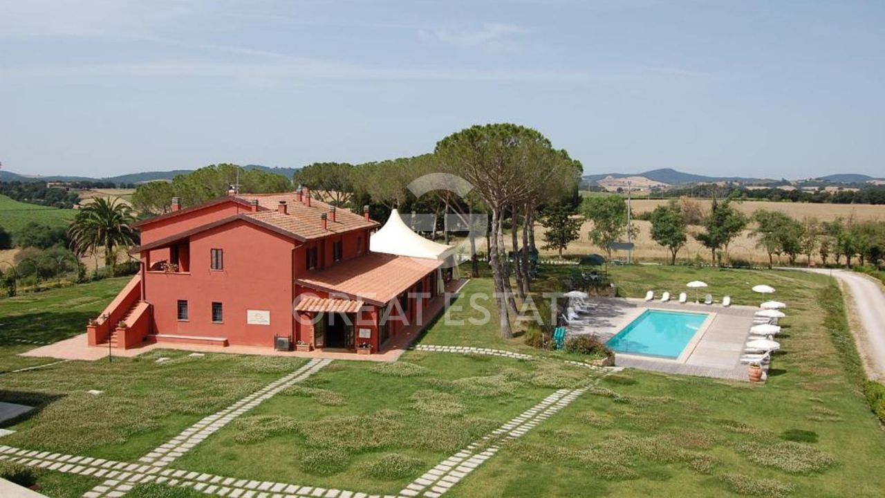 Вилла Manciano, Италия, 2 505 м² - фото 2