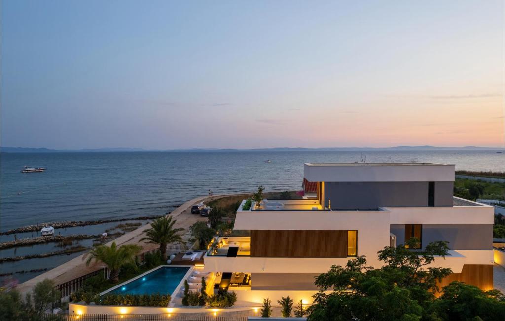 Вилла в Задаре, Хорватия, 237 м² - фото 10