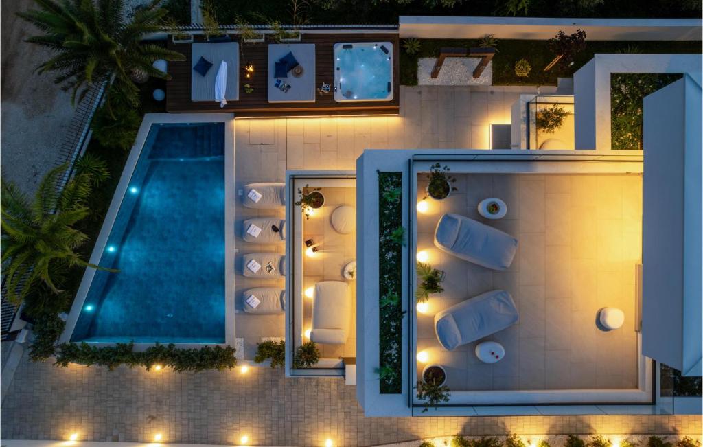 Вилла в Задаре, Хорватия, 237 м² - фото 18