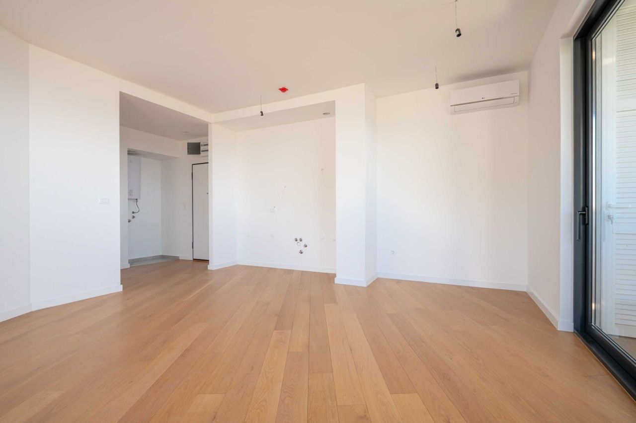 Апартаменты в Бечичи, Черногория, 69 м² - фото 7