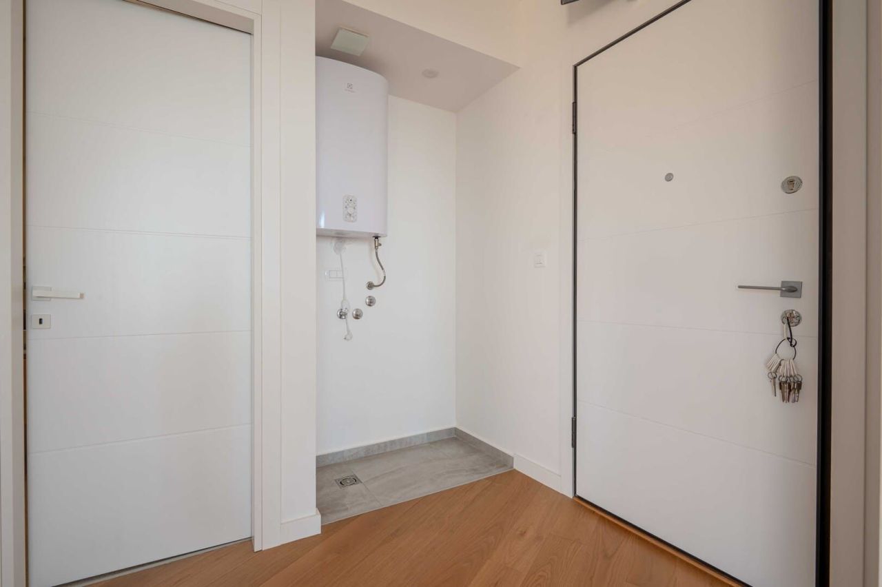 Апартаменты в Бечичи, Черногория, 69 м² - фото 15