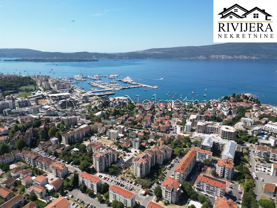 Квартира в Тивате, Черногория, 64 м² - фото 4