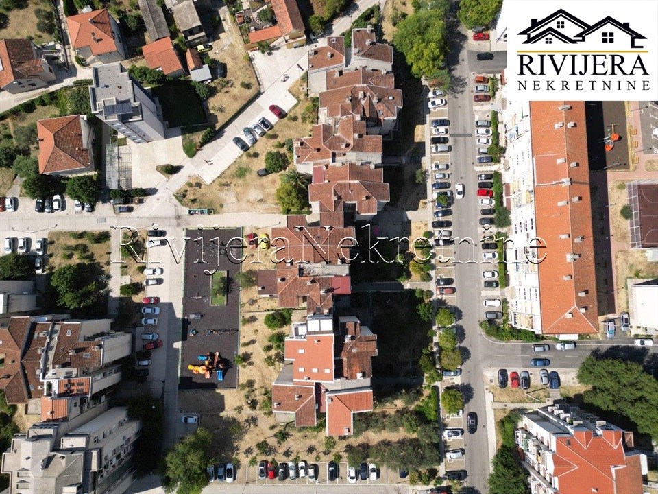 Квартира в Тивате, Черногория, 64 м² - фото 7