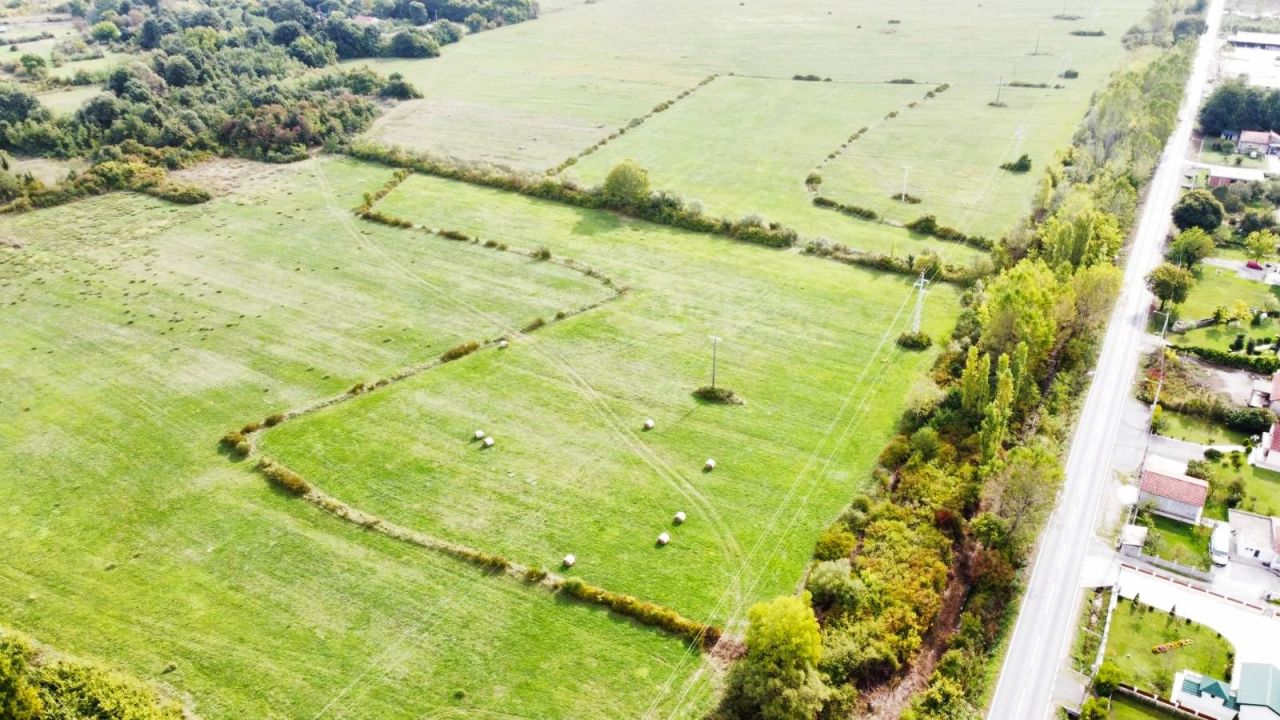 Земля в Даниловграде, Черногория, 35 444 м² - фото 2