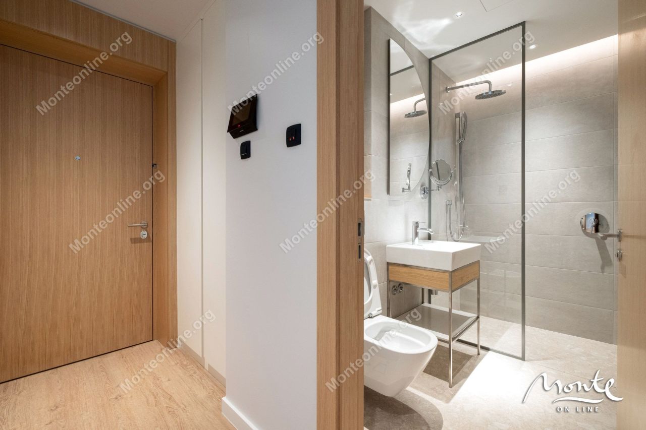 Апартаменты в Тивате, Черногория, 134 м² - фото 9