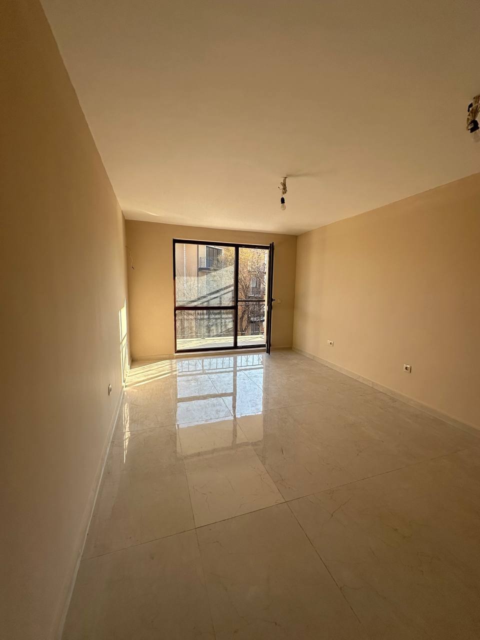 Квартира в Святых Константине и Елене, Болгария, 71 м² - фото 2