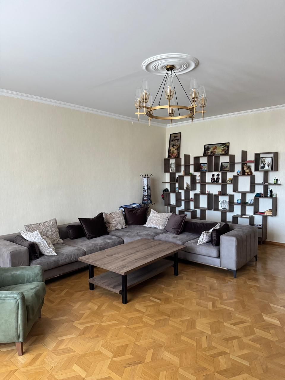 Квартира в Тбилиси, Грузия, 145 м² - фото 1