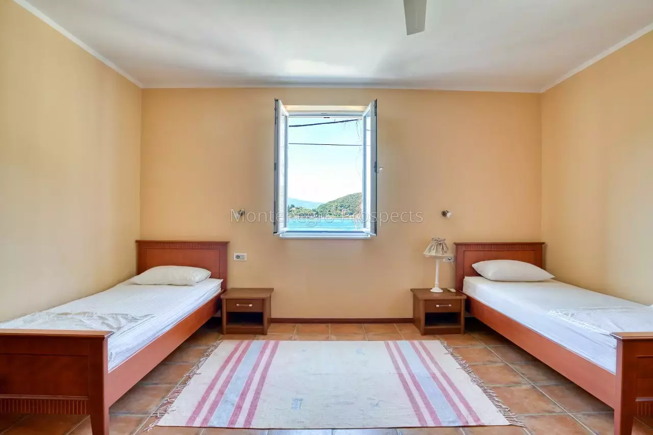 Дом в Тивате, Черногория, 546 м² - фото 6