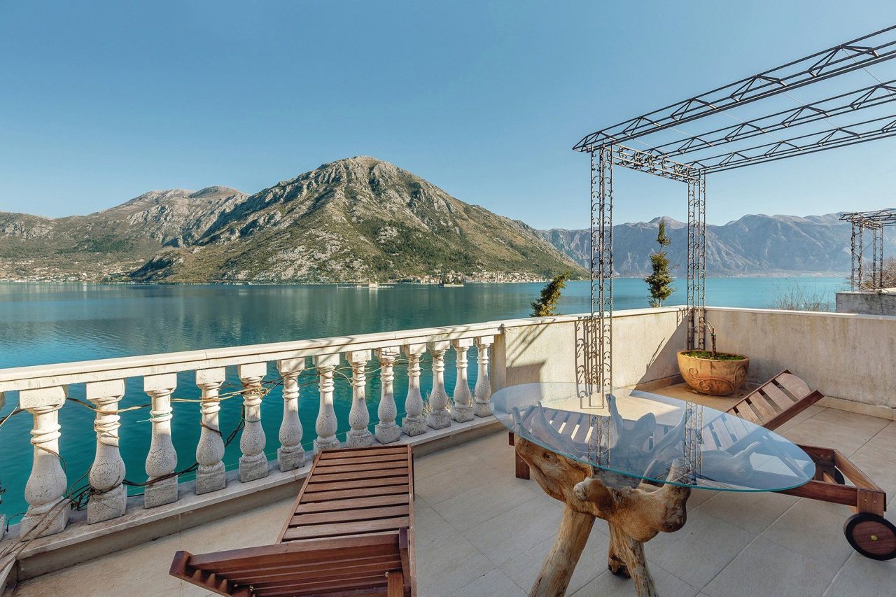 Апартаменты в Костанице, Черногория, 92 м² - фото 2