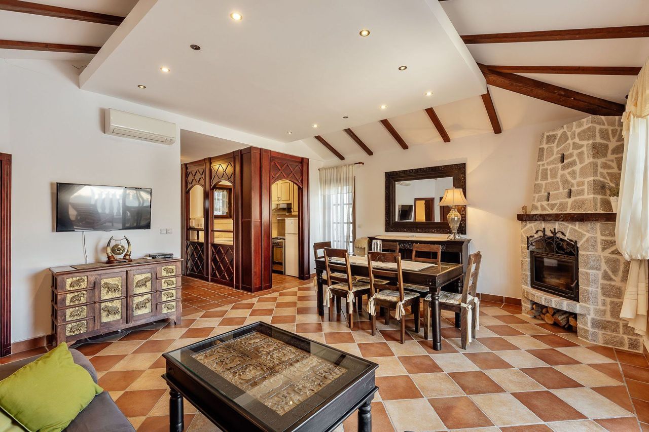 Апартаменты в Костанице, Черногория, 92 м² - фото 6