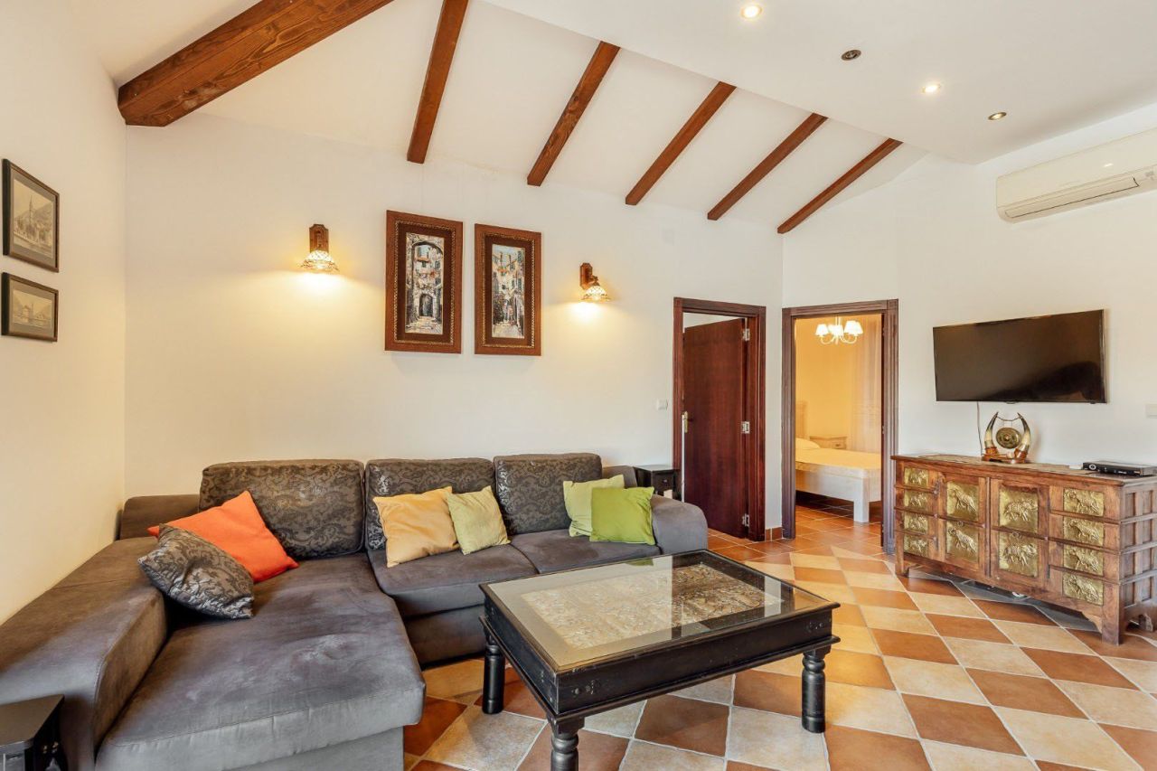 Апартаменты в Костанице, Черногория, 92 м² - фото 8