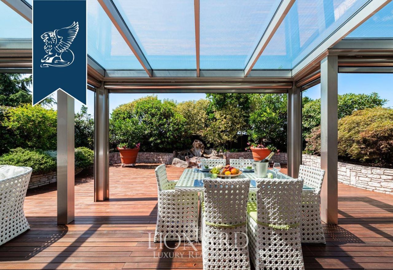 Апартаменты в Вероне, Италия, 330 м² - фото 4