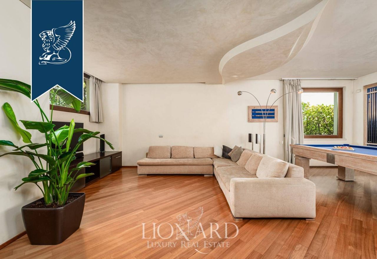 Апартаменты в Вероне, Италия, 330 м² - фото 11