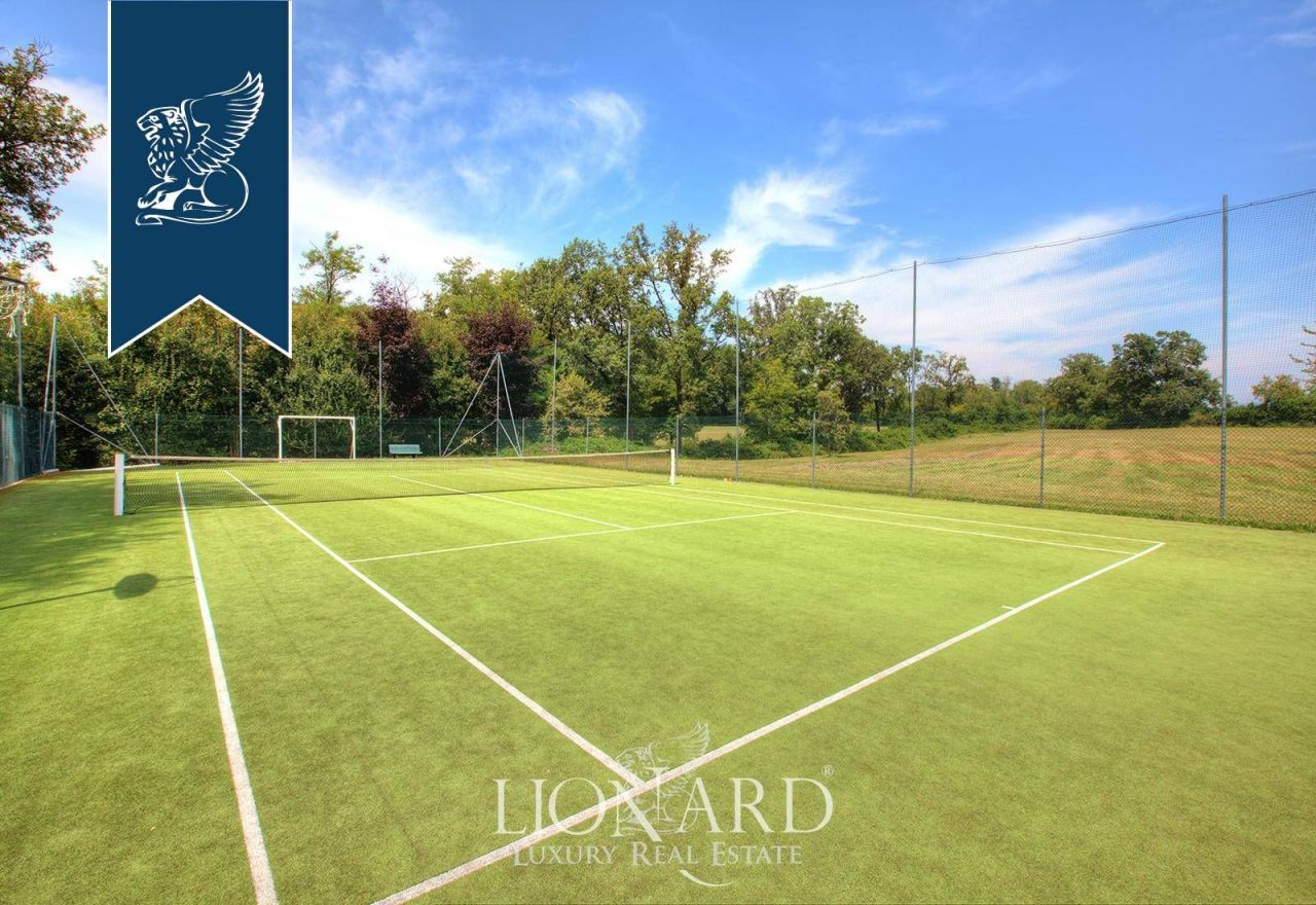 Отель, гостиница в Монце, Италия, 1 000 м² - фото 19