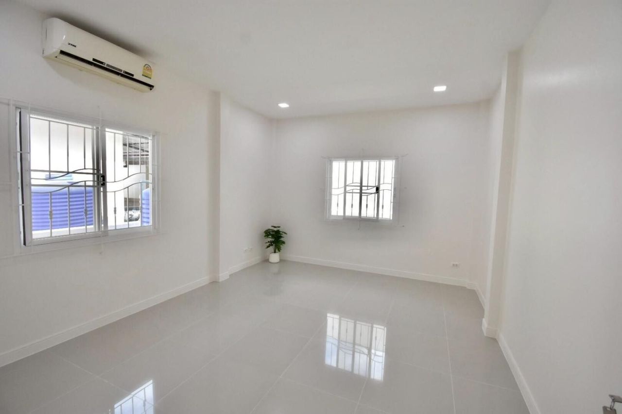 Дом на Пхукете, Таиланд, 210 м² - фото 8