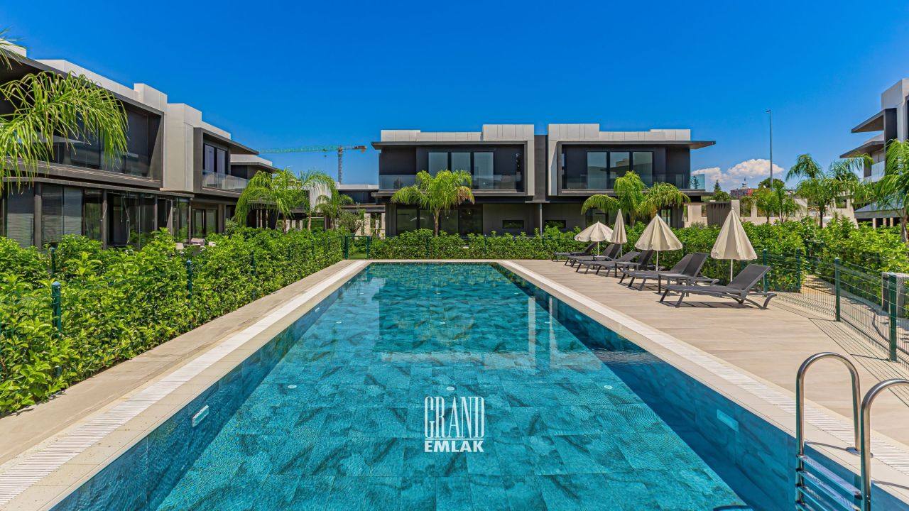 Вилла в Анталии, Турция, 275 м² - фото 2