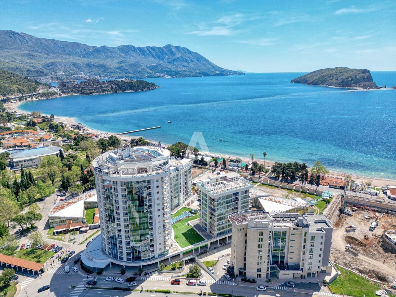 Апартаменты в Будве, Черногория, 77 м² - фото 1
