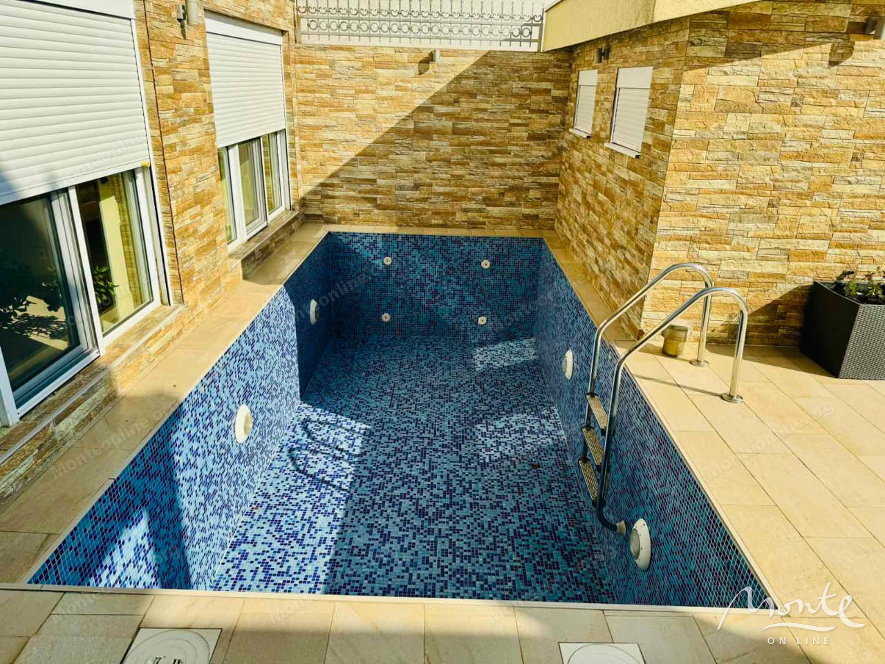 Вилла в Добра Воде, Черногория, 290 м² - фото 4