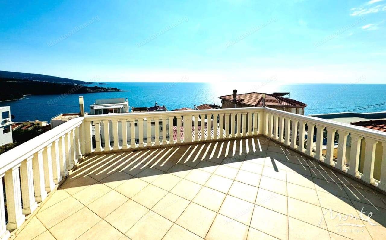 Вилла в Добра Воде, Черногория, 290 м² - фото 12