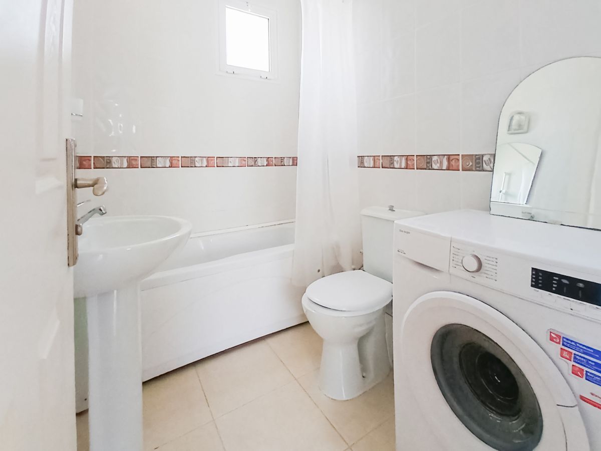 Апартаменты в Фамагусте, Кипр, 72.4 м² - фото 9