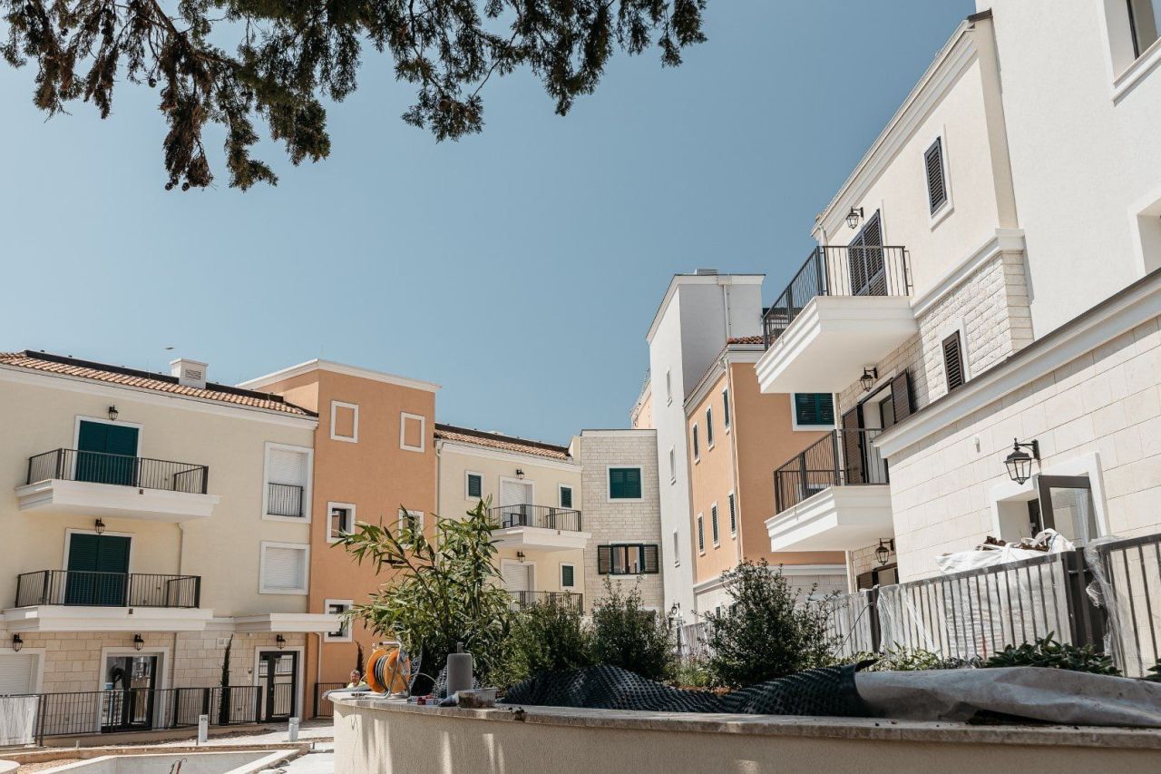 Апартаменты на полуострове Луштица, Черногория, 37 м² - фото 2