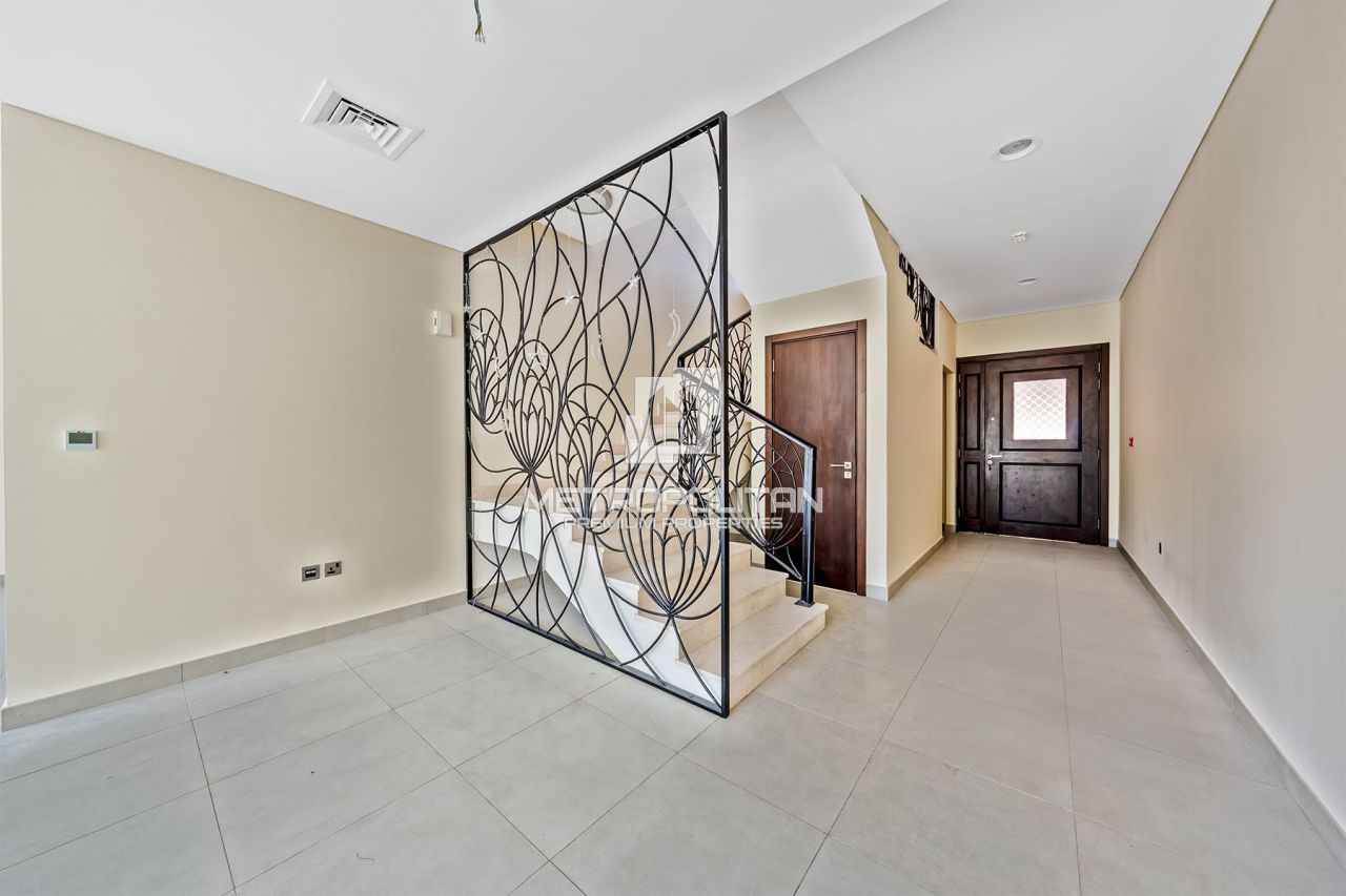 Таунхаус в Дубае, ОАЭ, 307 м² - фото 5