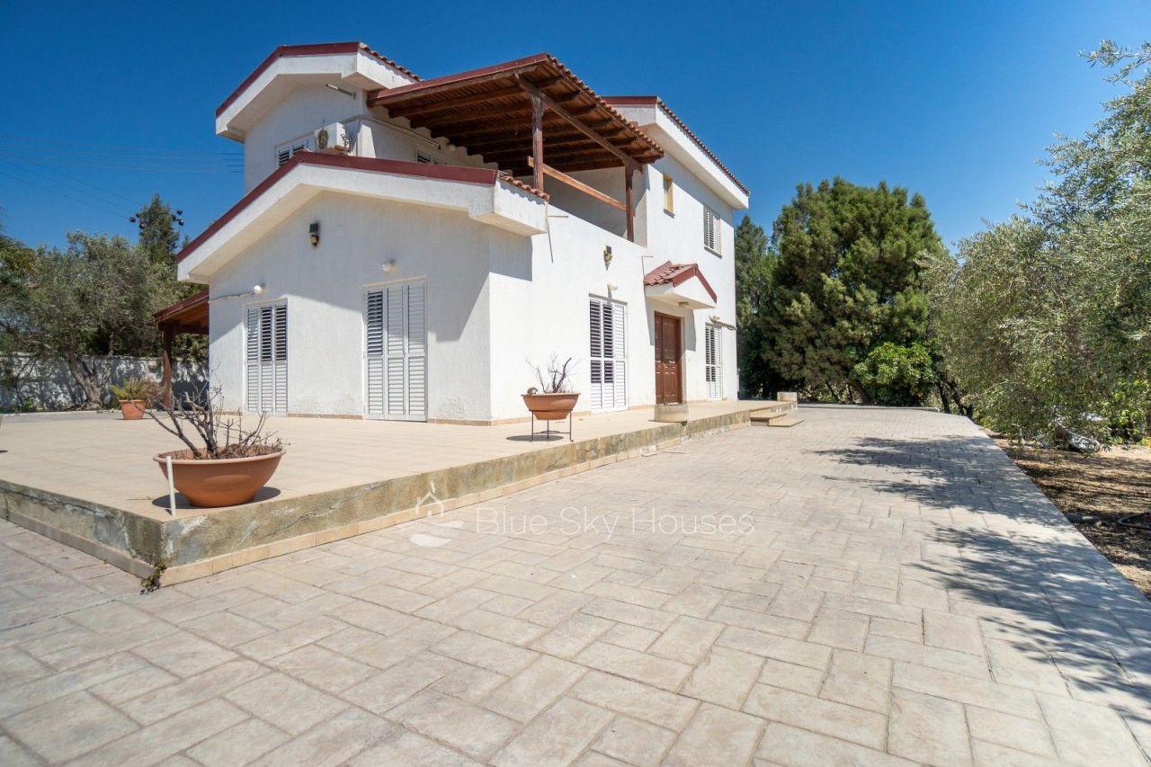 Вилла в Лимасоле, Кипр, 190 м² - фото 2