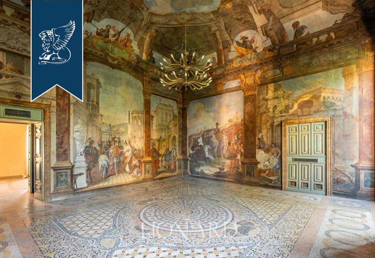 Апартаменты в Брешии, Италия, 625 м² - фото 2