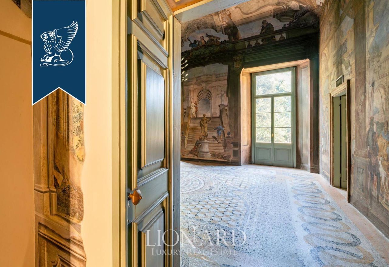 Апартаменты в Брешии, Италия, 625 м² - фото 4