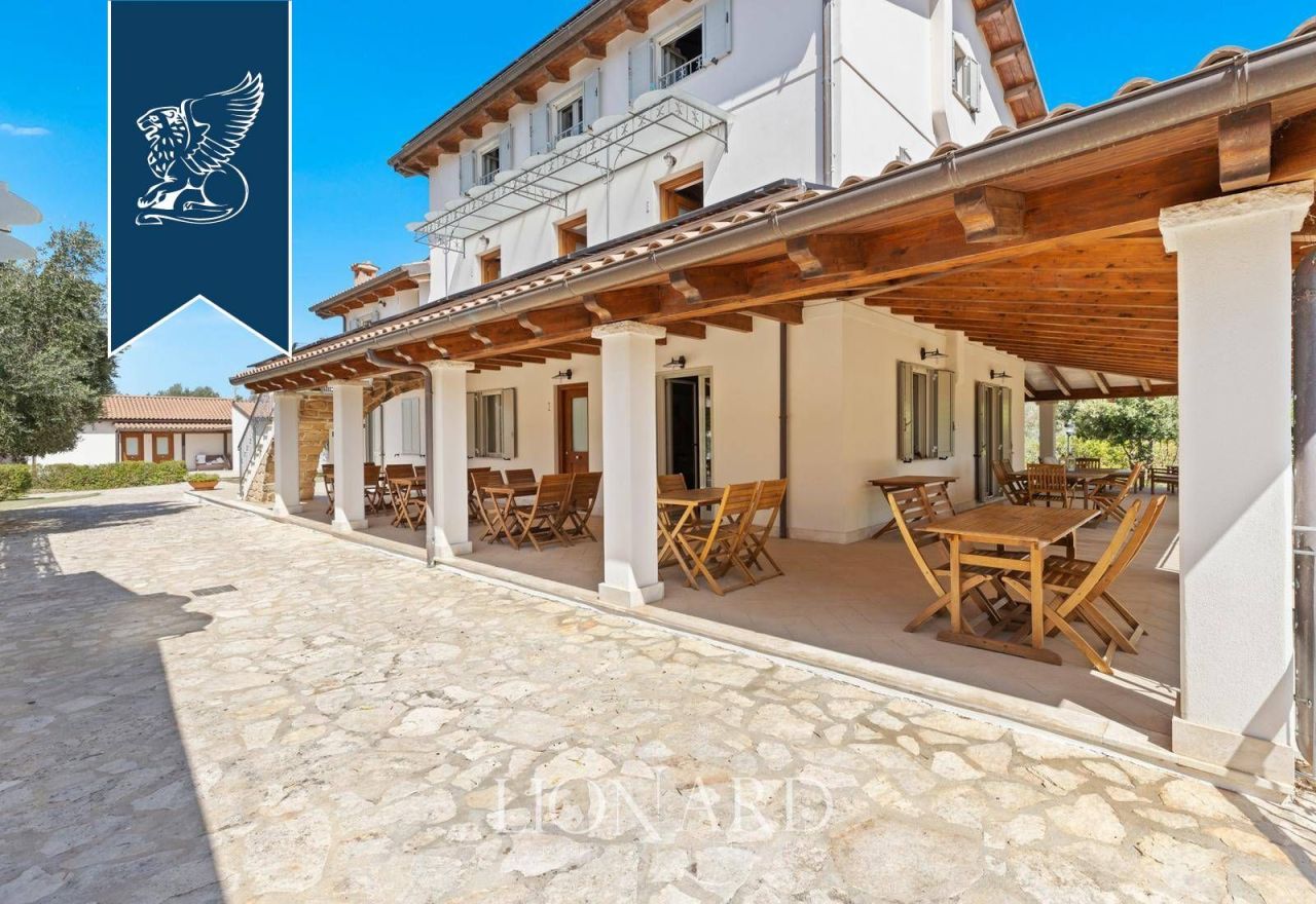 Вилла в Альгеро, Италия, 900 м² - фото 5