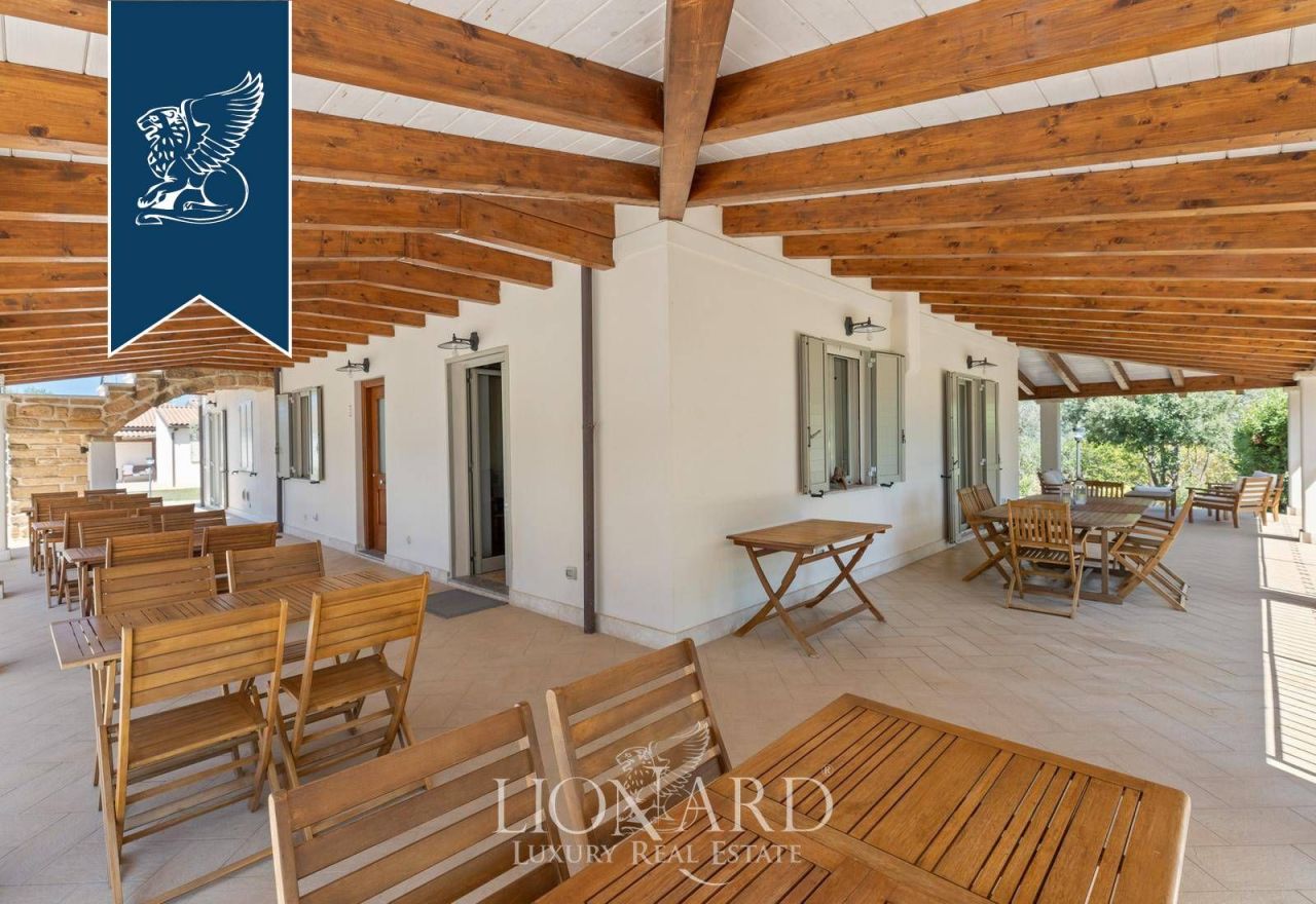 Вилла в Альгеро, Италия, 900 м² - фото 6