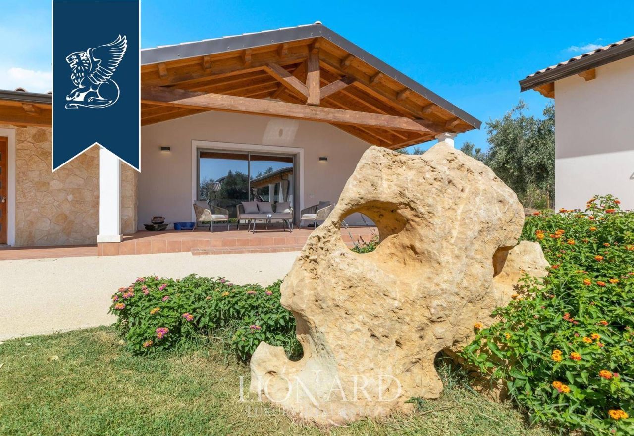 Вилла в Альгеро, Италия, 900 м² - фото 9