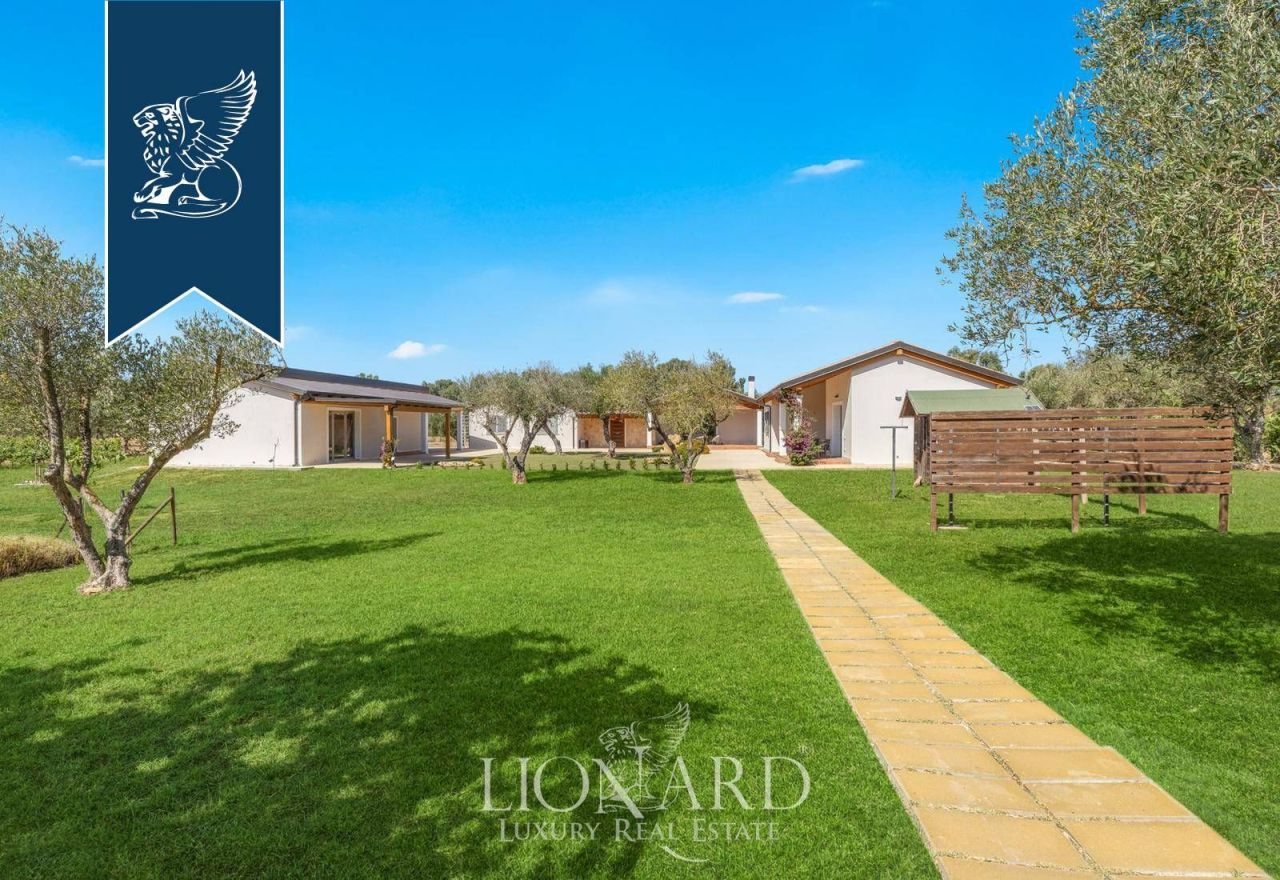 Вилла в Альгеро, Италия, 900 м² - фото 12