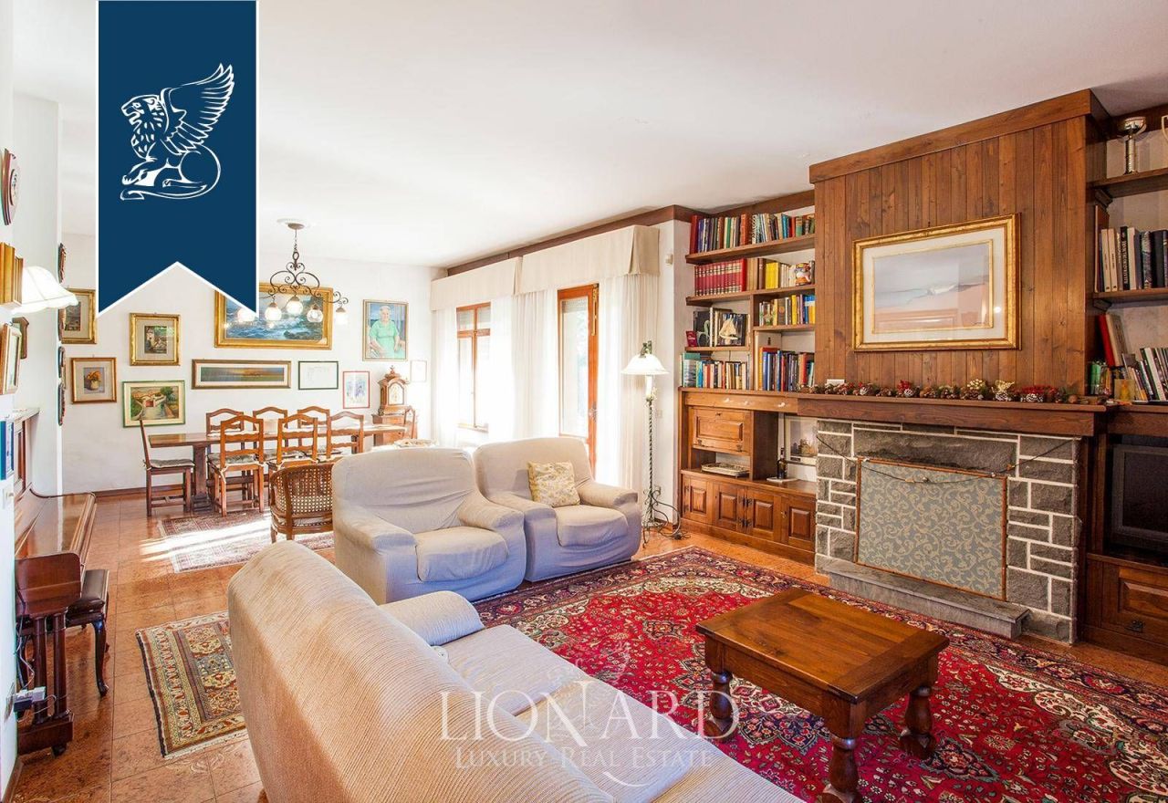 Вилла в Форте деи Марми, Италия, 500 м² - фото 13