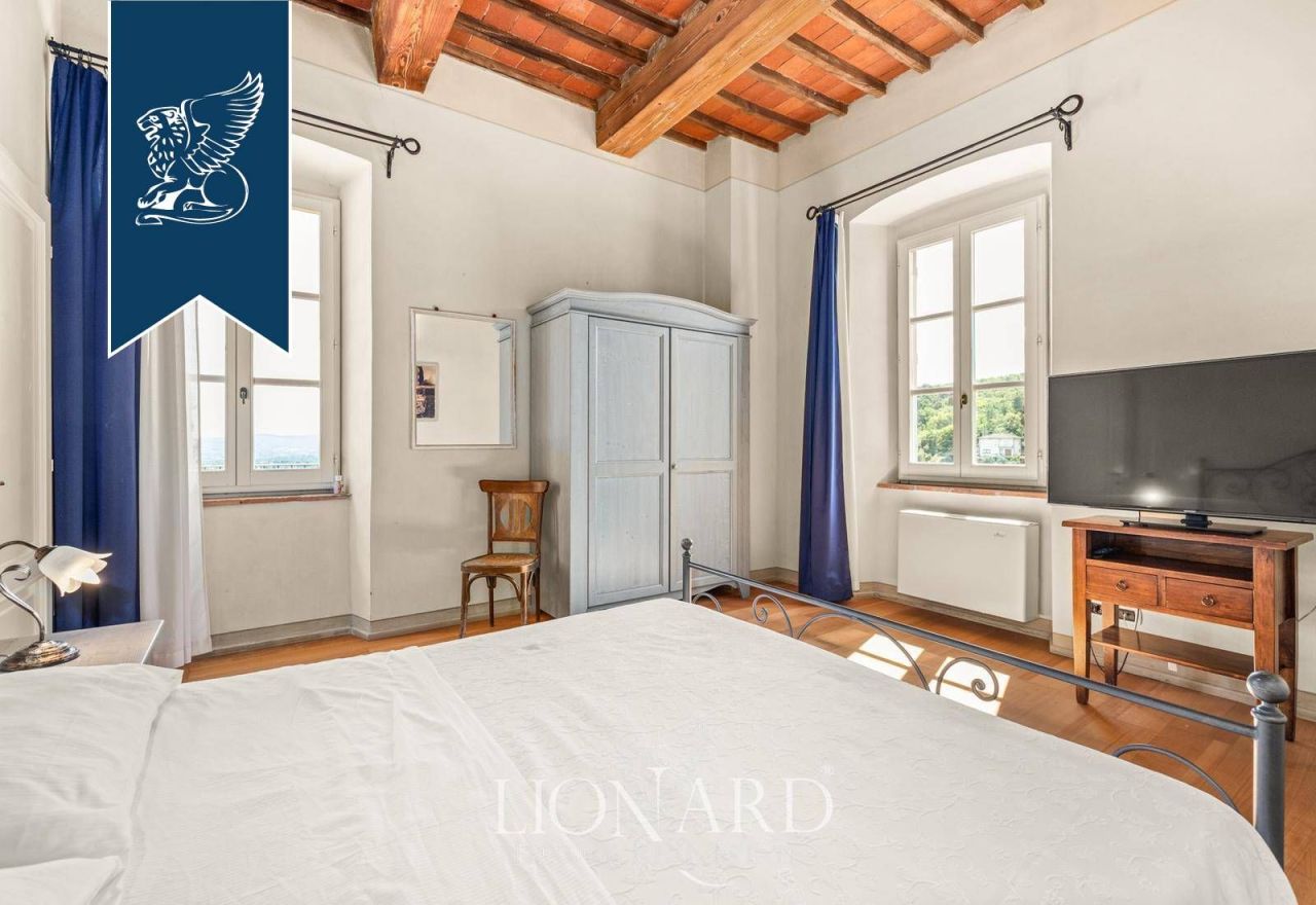 Вилла в Ареццо, Италия, 1 000 м² - фото 15