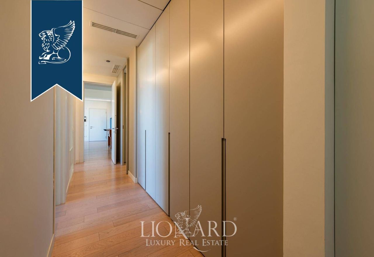 Апартаменты в Милане, Италия, 280 м² - фото 18