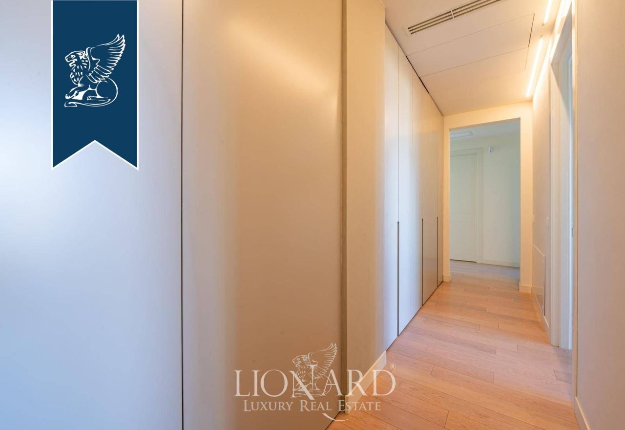 Апартаменты в Милане, Италия, 280 м² - фото 19