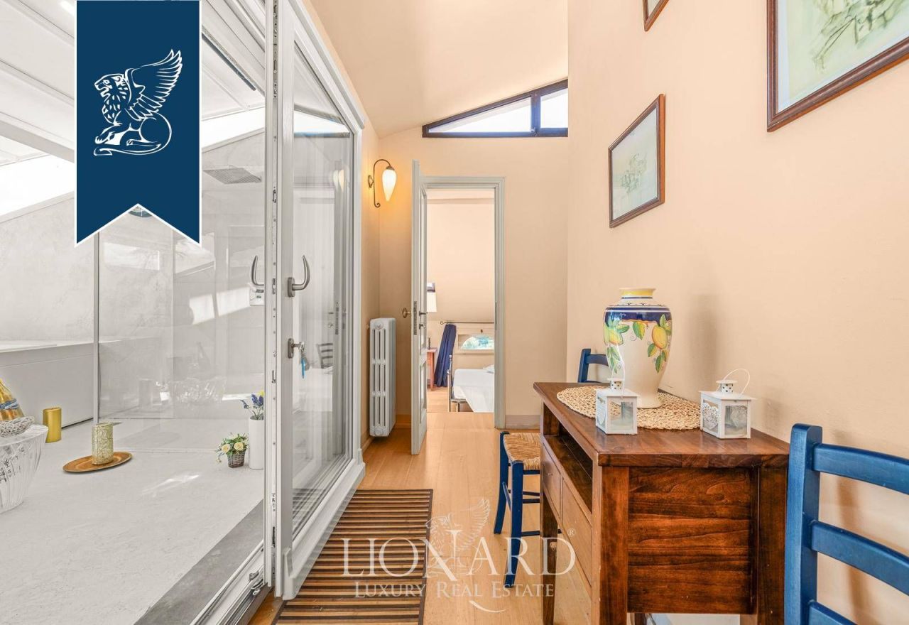 Вилла в Ареццо, Италия, 1 000 м² - фото 19