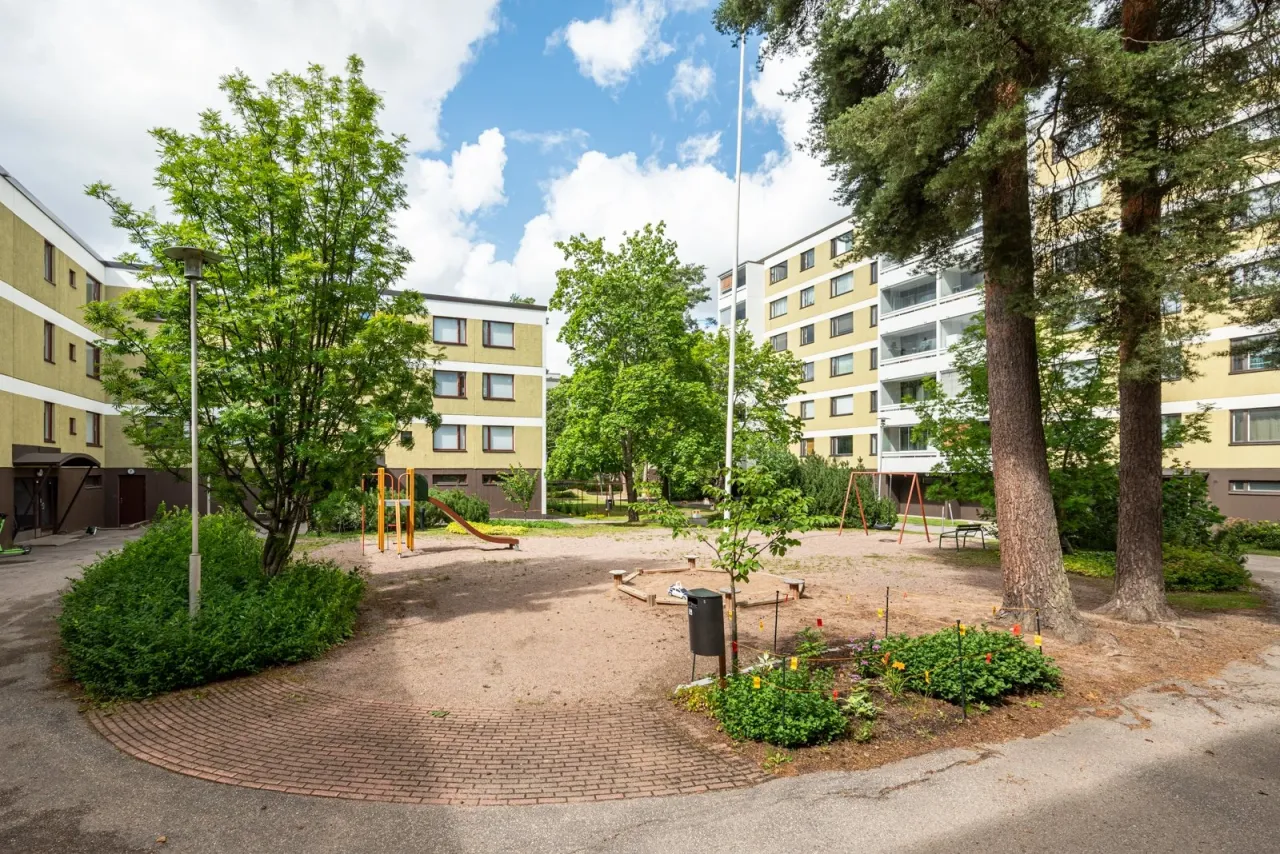 Квартира в Вантаа, Финляндия, 76.5 м² - фото 1