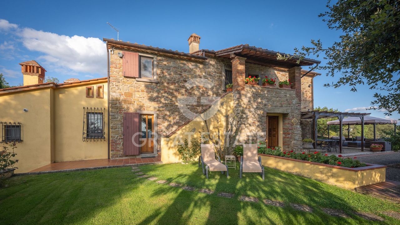 Дом Civitella in Val di Chiana, Италия, 428 м² - фото 2